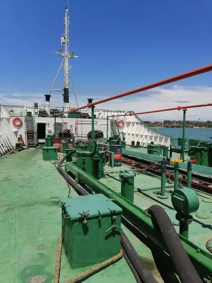 Oil/Chemical tanker for sale