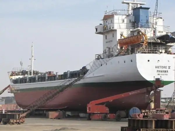 Bulk carrier for sale