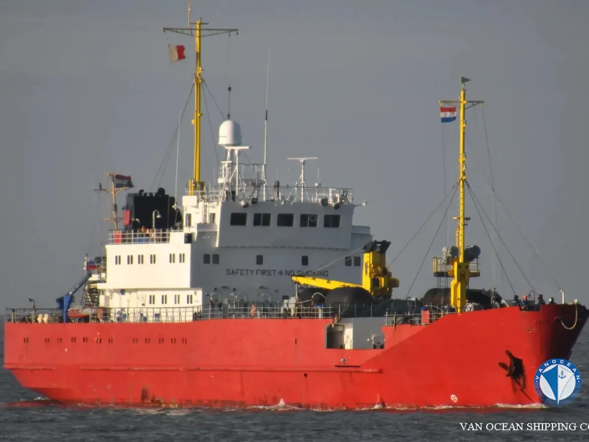 Reefer ship for sale