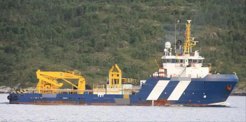 Reefer ship for sale