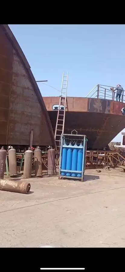 Oil/Chemical tanker for sale
