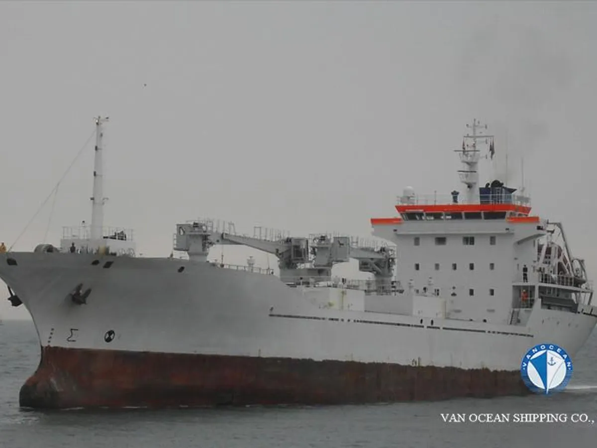 Reefer ship for sale