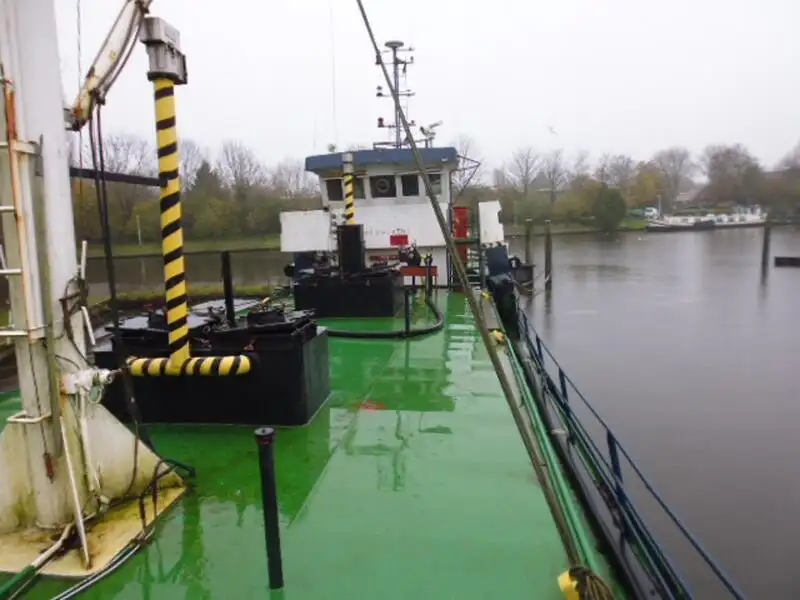 Oil/Chemical tanker for sale