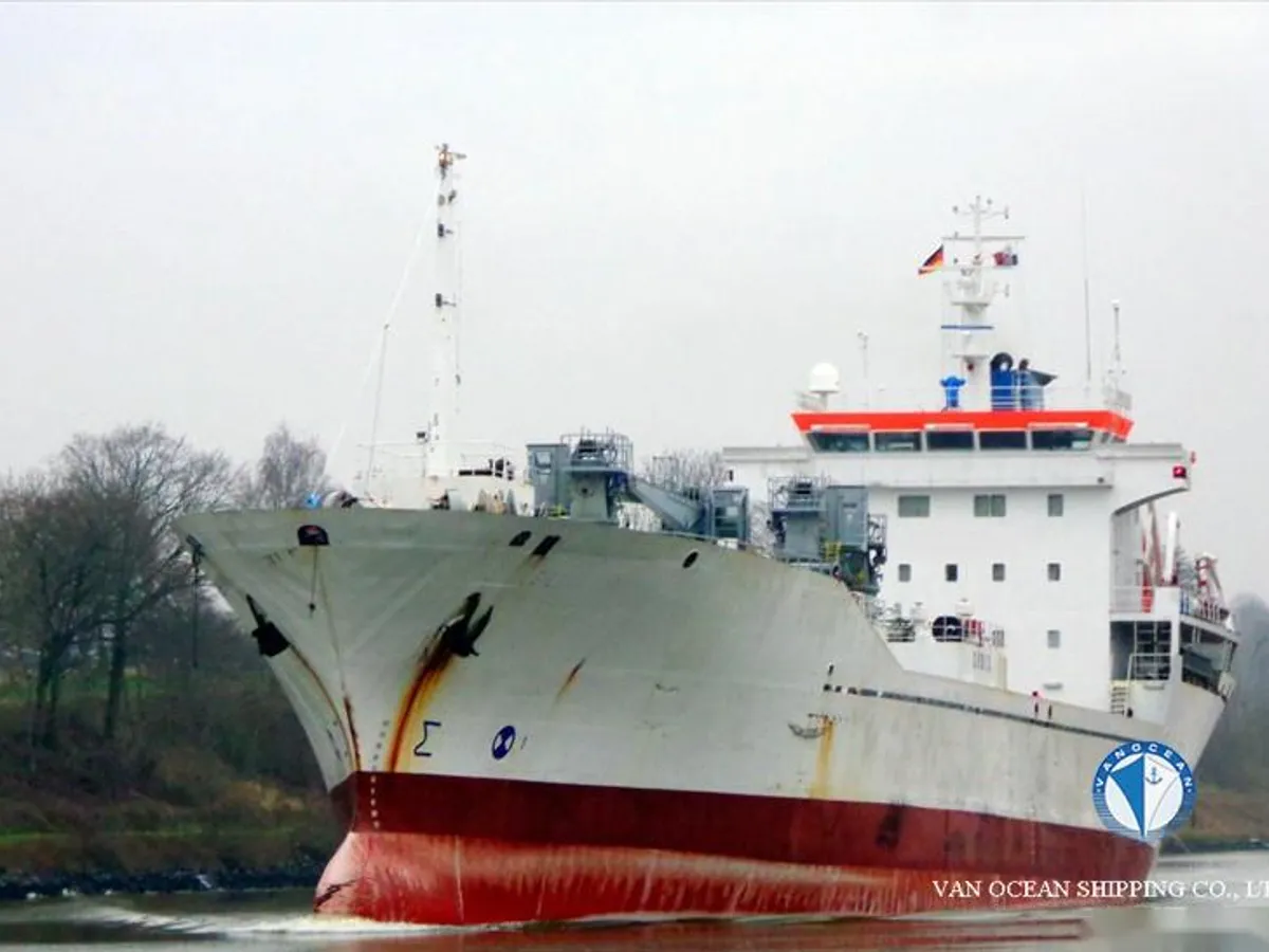 Reefer ship for sale