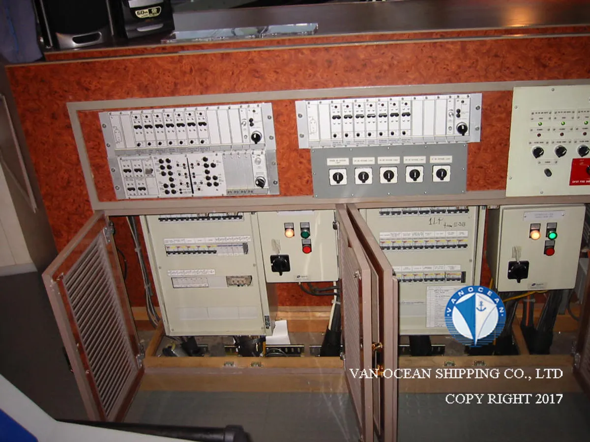 Oil/Chemical tanker for sale