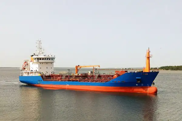 Oil/Chemical tanker for sale