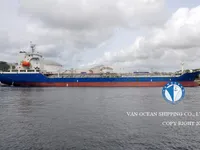 Oil/Chemical tanker for sale