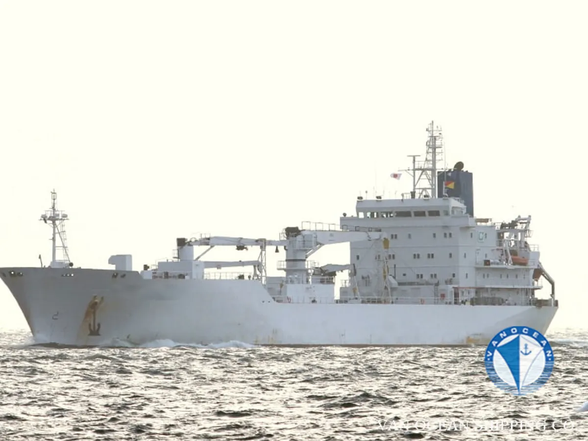 Reefer ship for sale