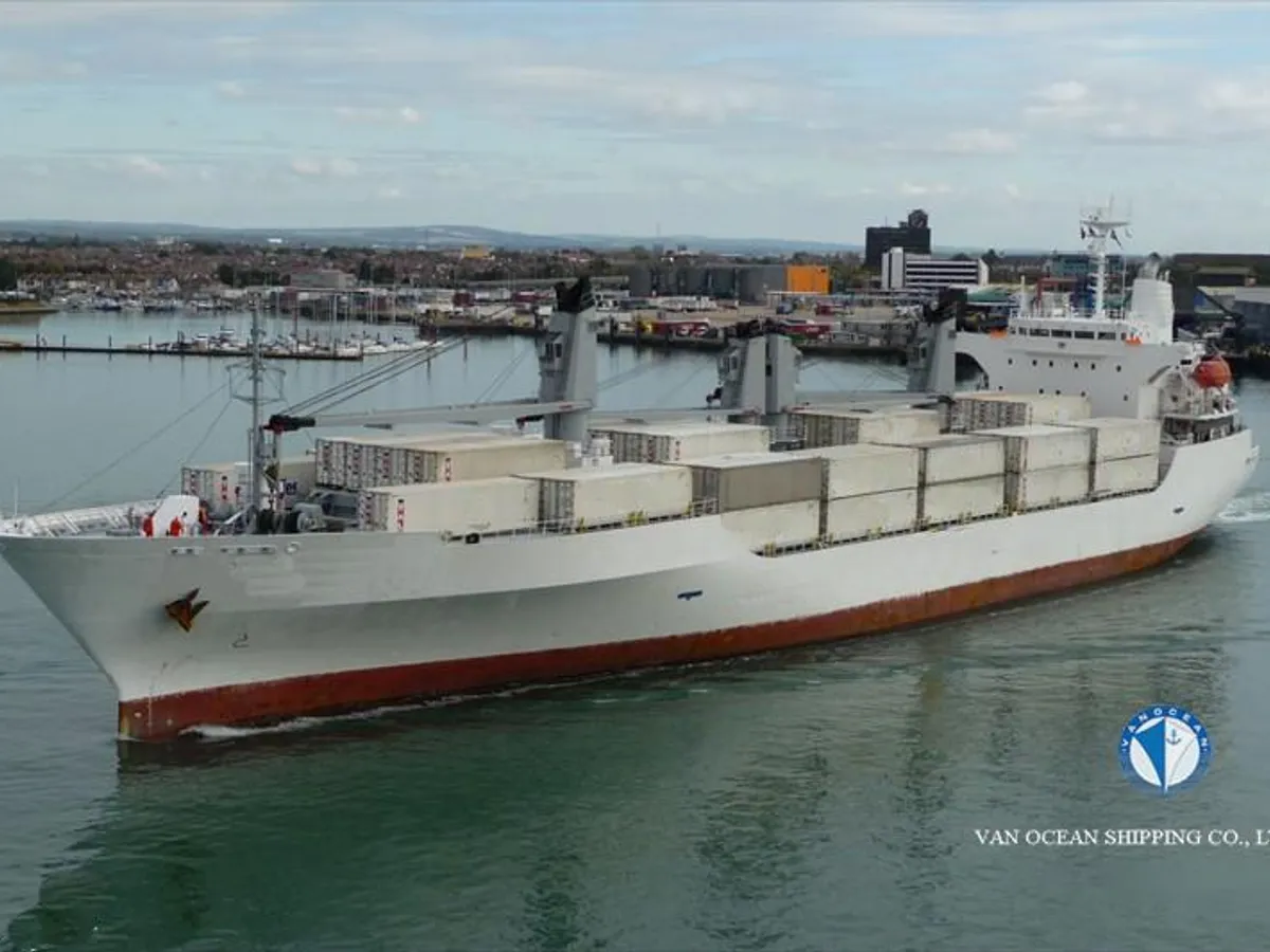 Reefer ship for sale