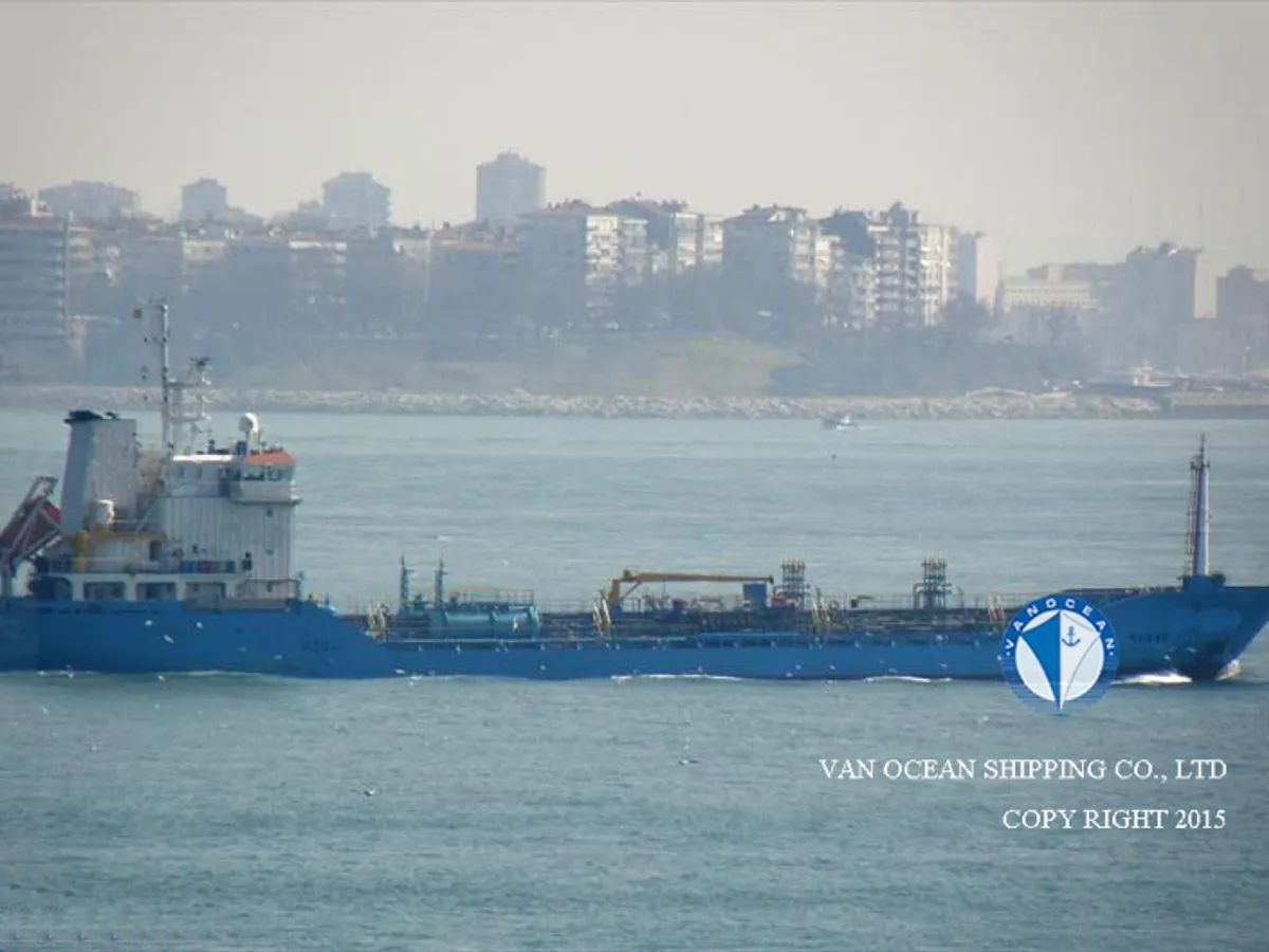 Oil/Chemical tanker for sale