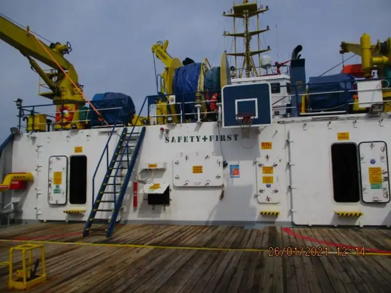 Reefer ship for sale