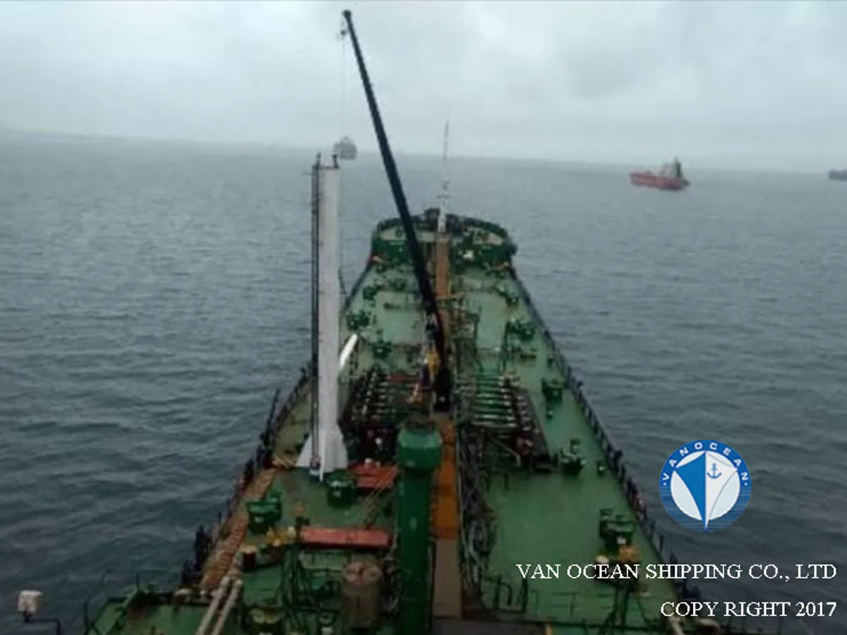 Oil/Chemical tanker for sale