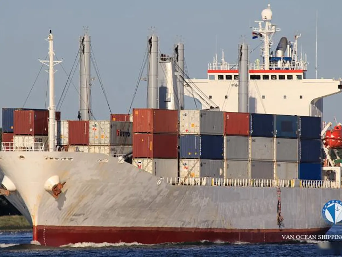 Reefer ship for sale