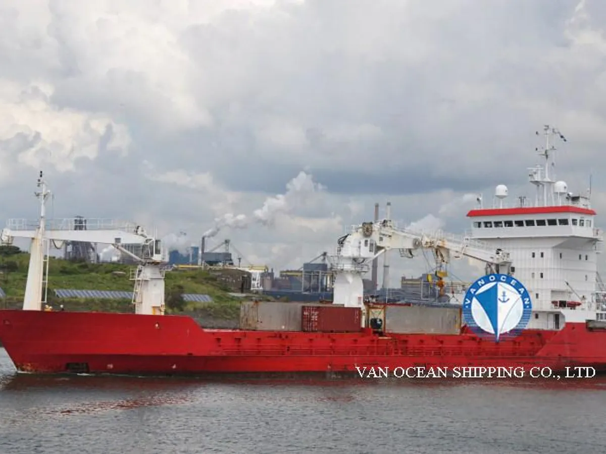 Reefer ship for sale