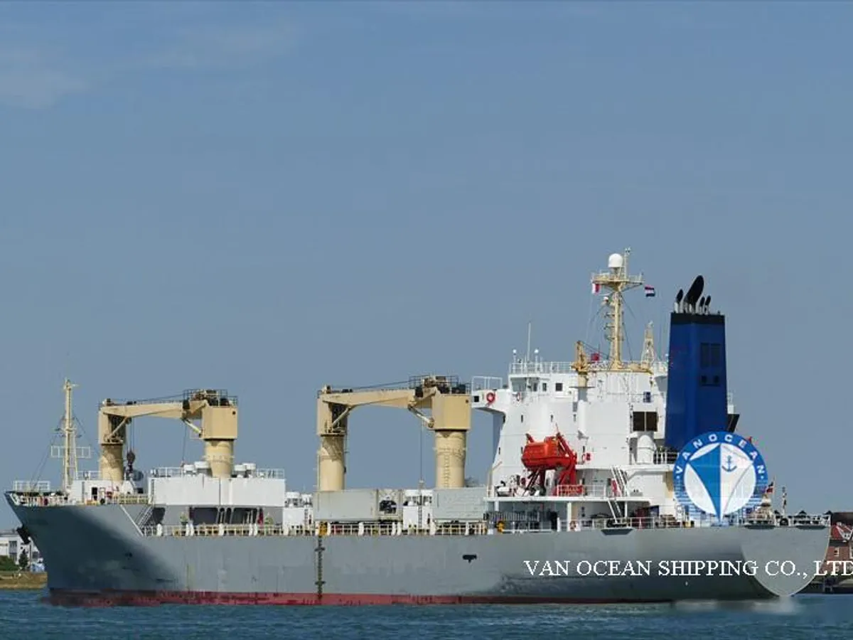 Reefer ship for sale