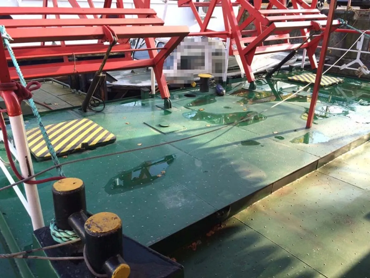 Container ship for sale