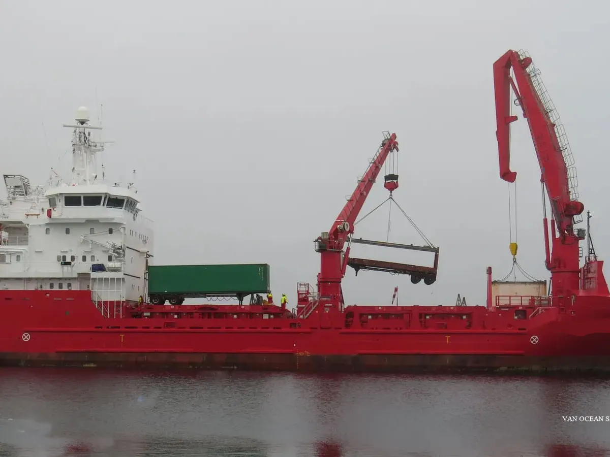 Reefer ship for sale
