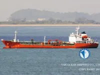 Oil/Chemical tanker for sale