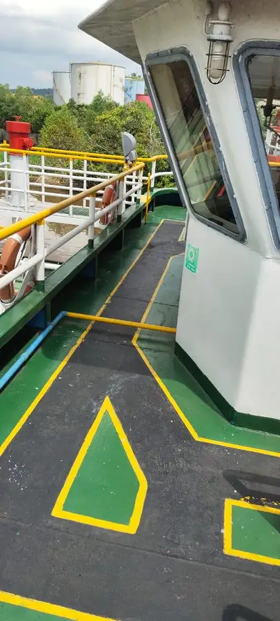 Oil/Chemical tanker for sale