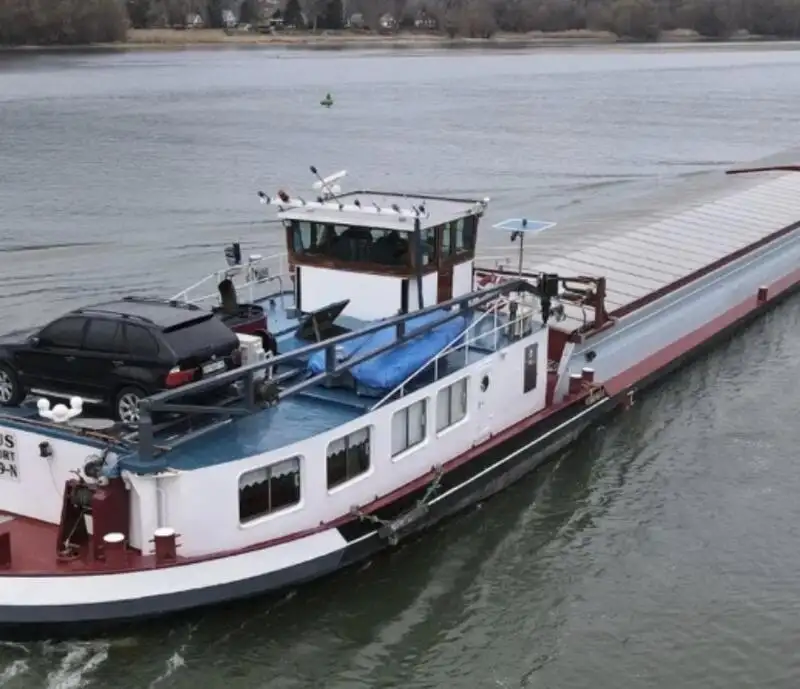 Bulk carrier for sale