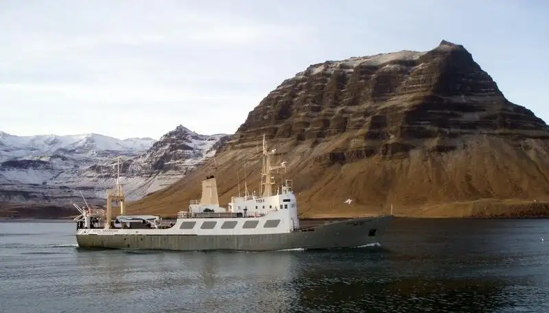 Research vessel for sale