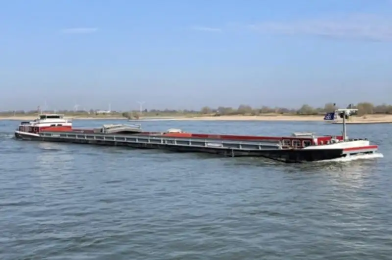 Bulk carrier for sale