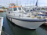 Motor vessel for sale